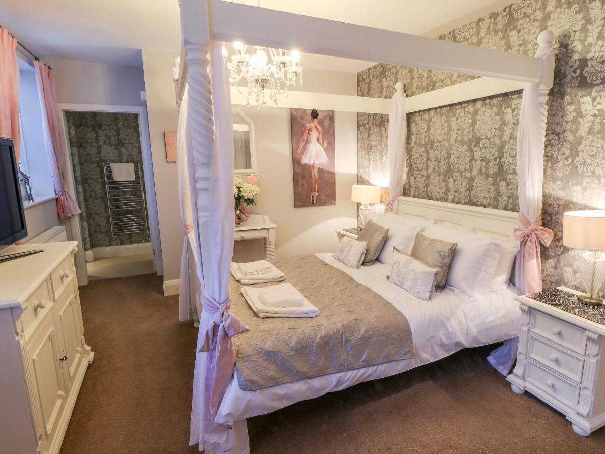 Вилла Yardley Manor Скарборо Экстерьер фото