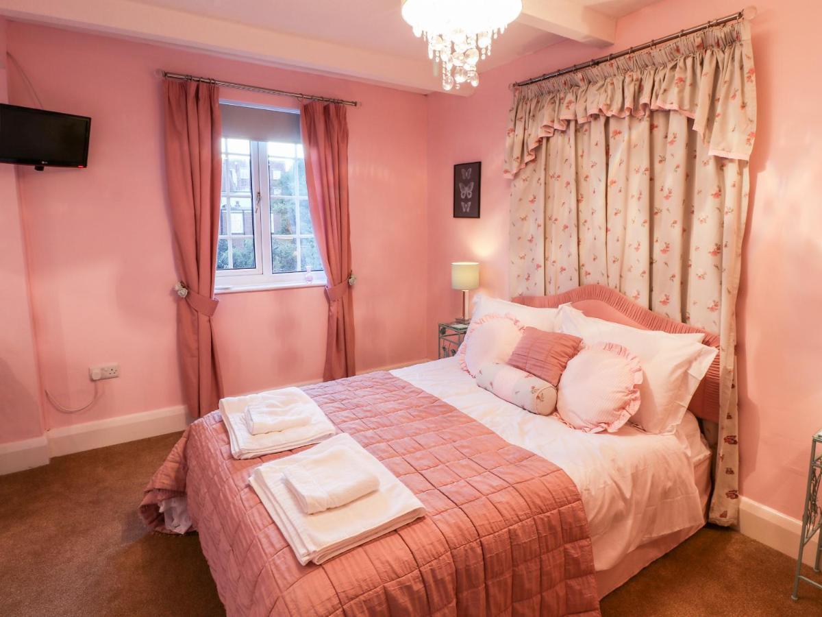 Вилла Yardley Manor Скарборо Экстерьер фото